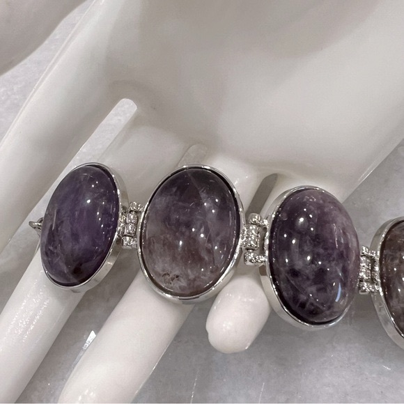 Amethyst Large Cabochon Silver Toggle Clasp Bracelet and Dangle Earrings - Picture 7 of 15